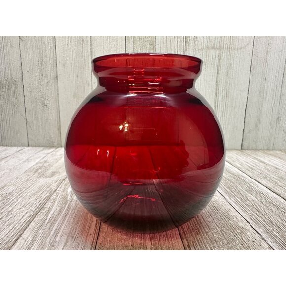 Vintage Ruby Red Glass Vase Bulbous Ball Holiday Home Decor 4" Tall Christmas - Picture 10 of 10